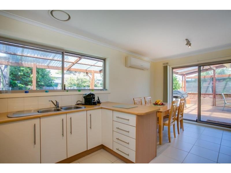 97 Ocean Street, Rosebud VIC 3939