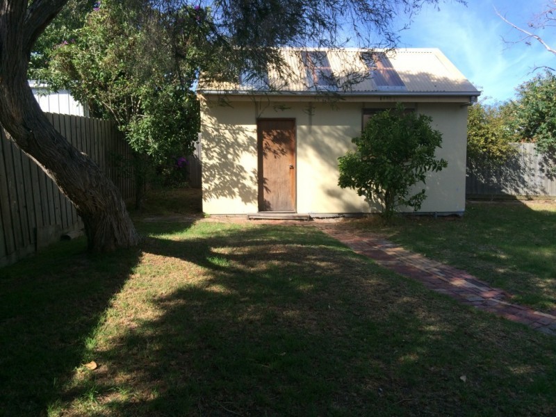 39 Leura Crescent, Rosebud VIC 3939