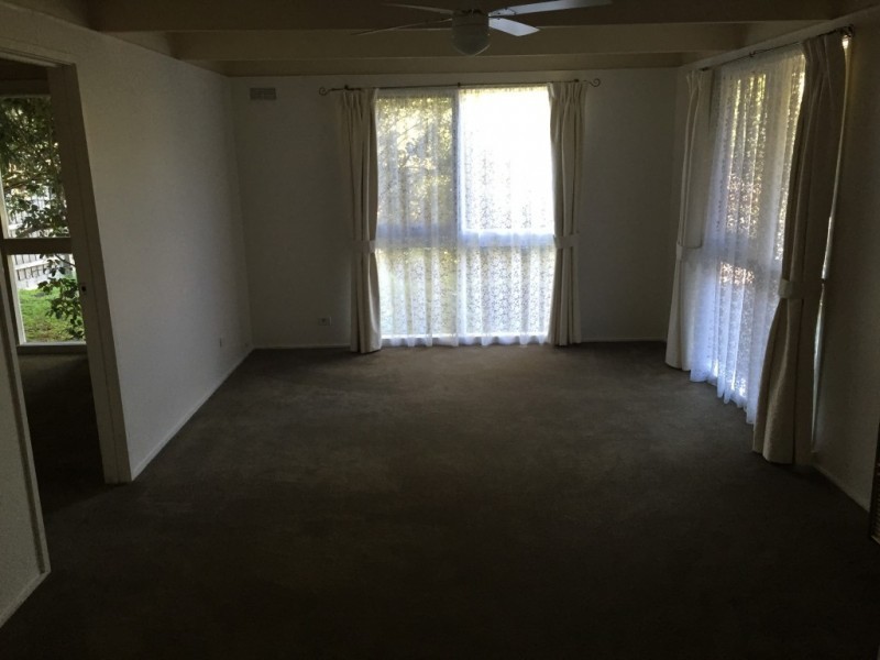 12 Martin Street, Rosebud VIC 3939