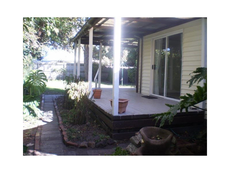 12 Martin Street, Rosebud VIC 3939