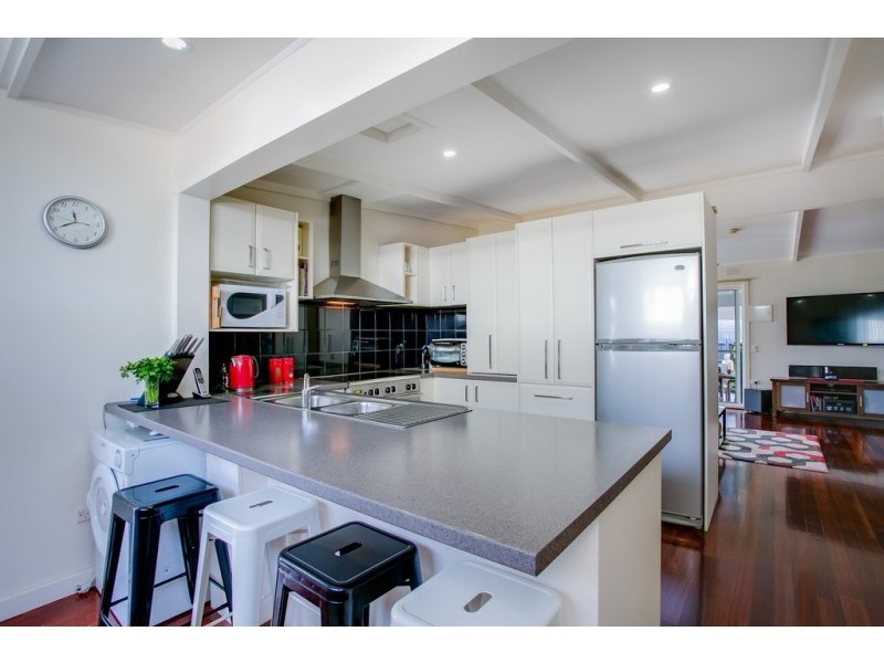 1/3 Wattle Gve, Mccrae VIC 3938