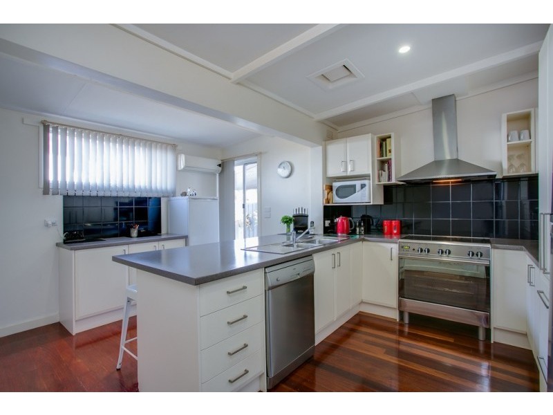 1/3 Wattle Gve, Mccrae VIC 3938