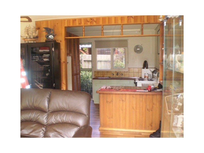 2/38 Rosemore Rd, Rosebud VIC 3939