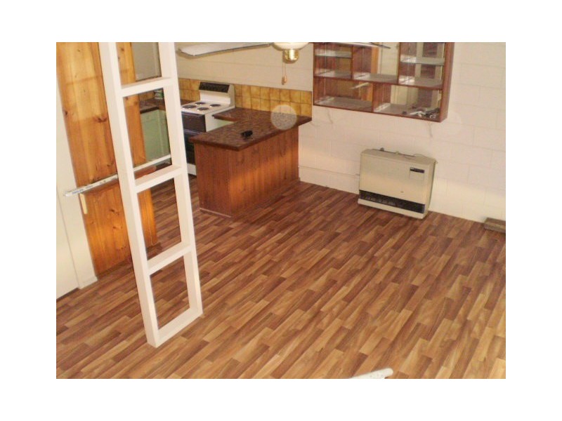 2/38 Rosemore Rd, Rosebud VIC 3939