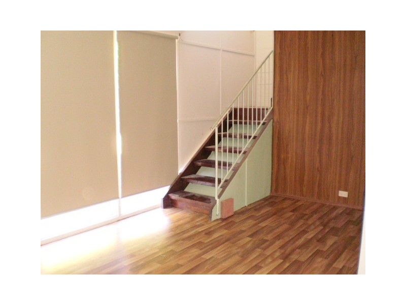 2/38 Rosemore Rd, Rosebud VIC 3939