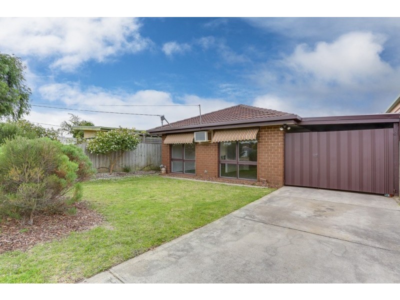 141 First Avenue, Rosebud VIC 3939