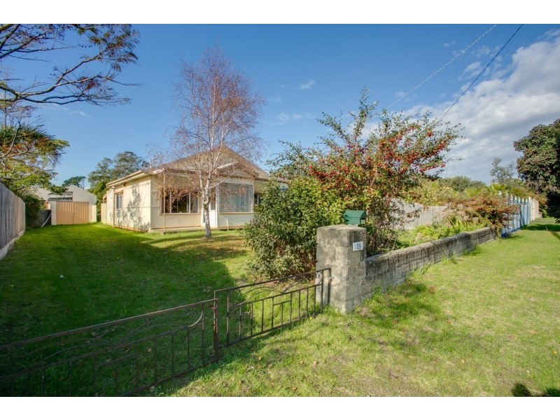 13 Park Avenue, Rosebud West VIC 3940
