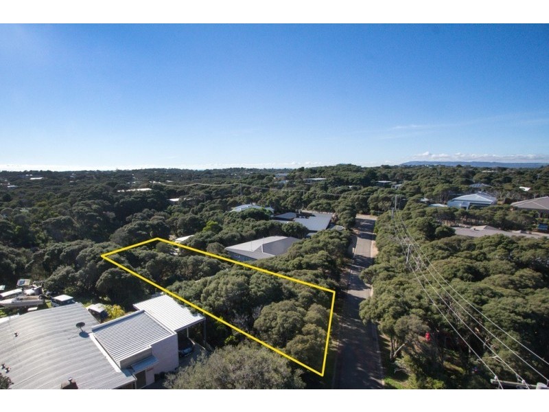 6 Mernda St, Rye VIC 3941