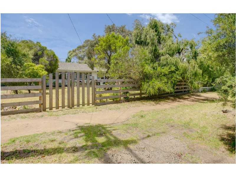 95 Truemans Road, Rosebud West VIC 3940