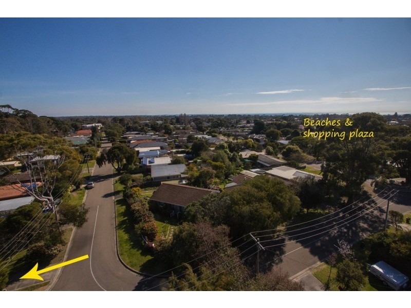 36 Ashenden Sq, Rosebud VIC 3939