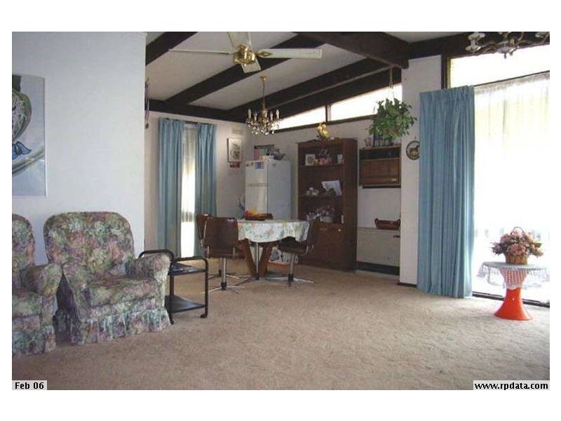 36 Ashenden Sq, Rosebud VIC 3939