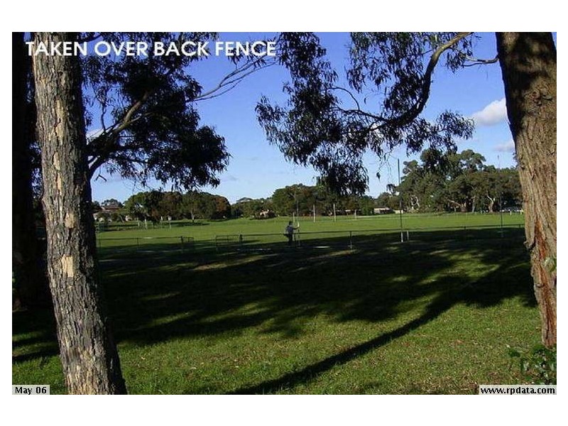 36 Ashenden Sq, Rosebud VIC 3939