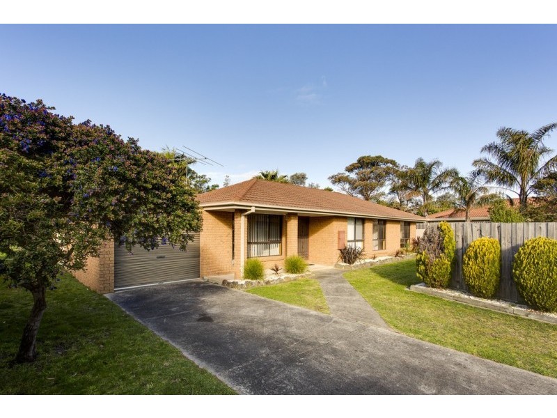 2/9 Chatfield Ave, Rosebud West VIC 3940