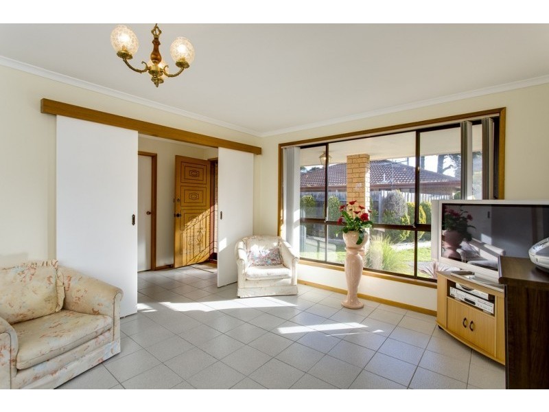 2/9 Chatfield Ave, Rosebud West VIC 3940