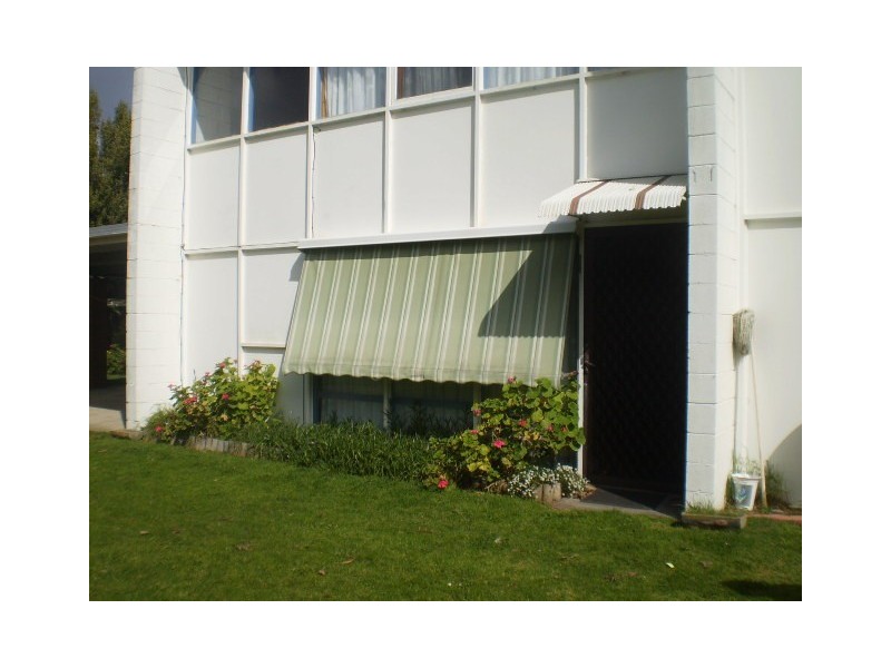 1/38 Rosemore Road, Rosebud VIC 3939