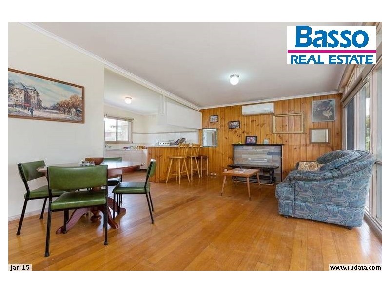 13 Hakea Street, Rosebud West VIC 3940