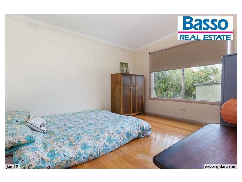 13 Hakea Street, Rosebud West VIC 3940