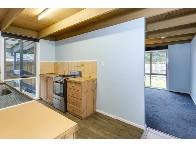 65 Swans Way, Rosebud West VIC 3940