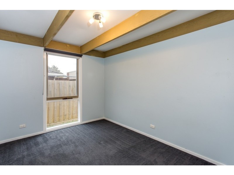 65 Swans Way, Rosebud West VIC 3940