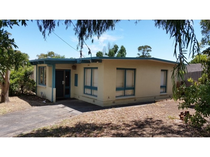 16 Mawarra Avenue, Rosebud West VIC 3940