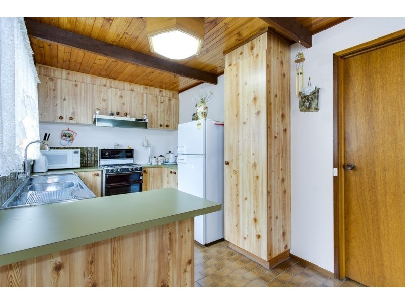 29 Potton Ave, Rosebud VIC 3939