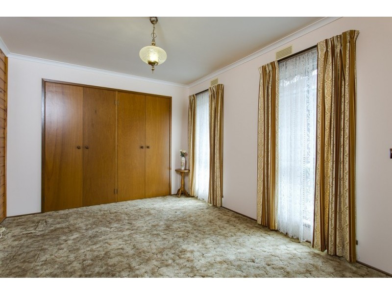 29 Potton Ave, Rosebud VIC 3939