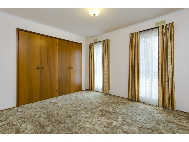 29 Potton Ave, Rosebud VIC 3939