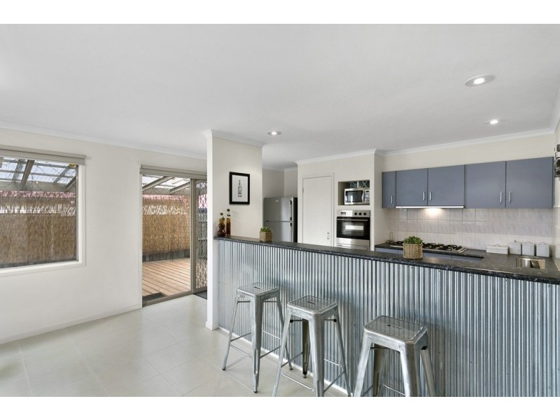 21 Curlew Drive, Rosebud West VIC 3940