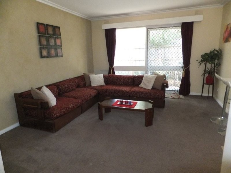 8 Sheoak Avenue, Rosebud West VIC 3940