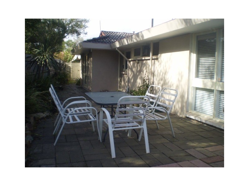 8 Sheoak Avenue, Rosebud West VIC 3940