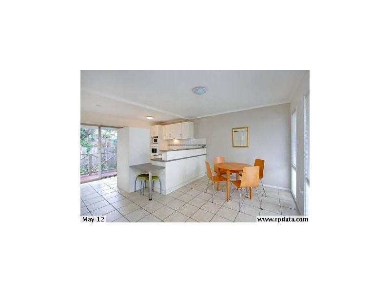 2/867 Nepean Highway, Mornington VIC 3931