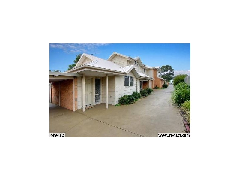 2/867 Nepean Highway, Mornington VIC 3931