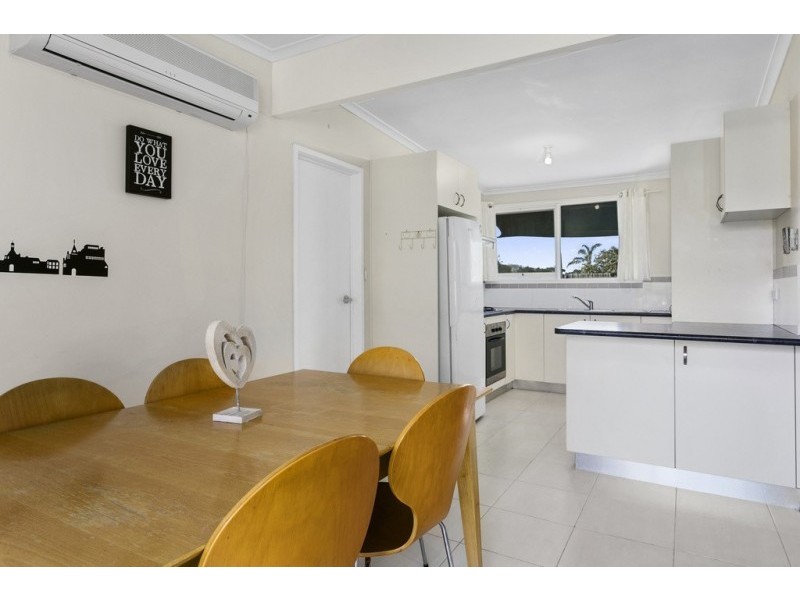 9 Swans Way, Rosebud West VIC 3940