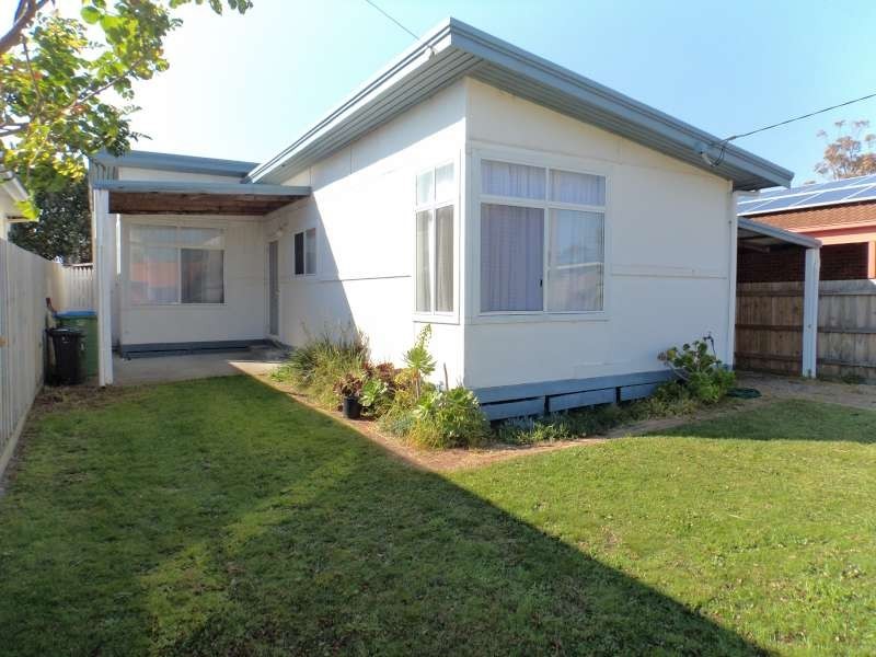 29 Third Avenue, Rosebud VIC 3939