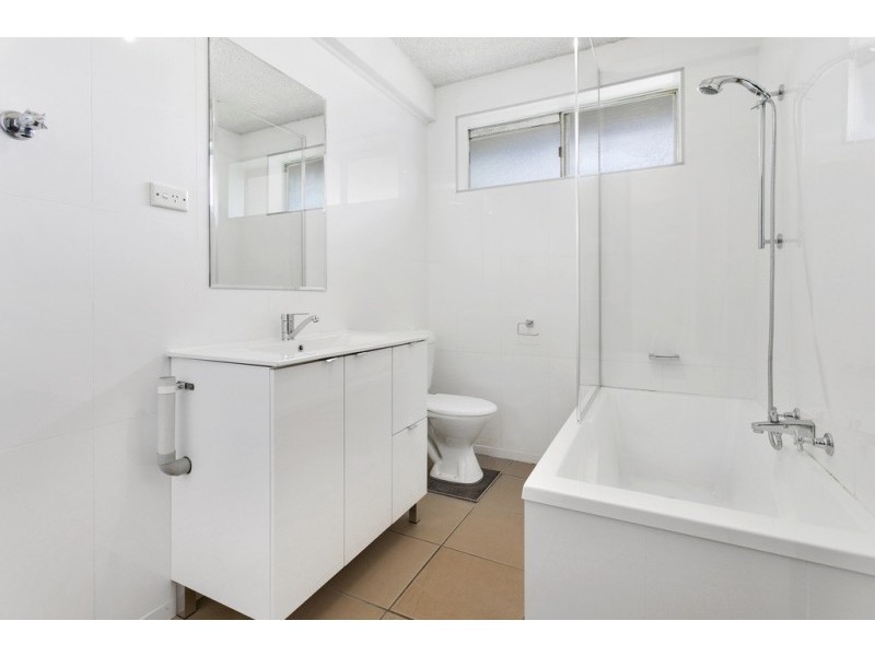 2/61 Kangerong Avenue, Dromana VIC 3936