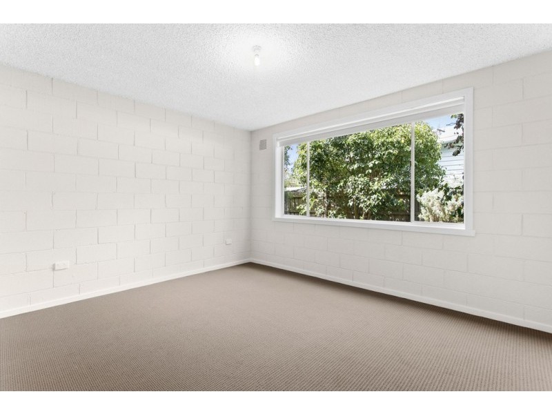 2/61 Kangerong Avenue, Dromana VIC 3936