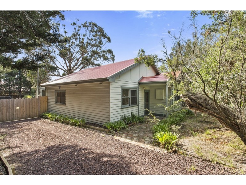50 Florence Avenue, Rosebud West VIC 3940