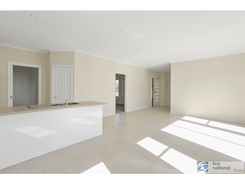 3/48 Woyna Avenue, Rosebud West VIC 3940