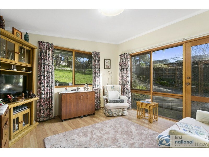 5 Victor Avenue, Rye VIC 3941