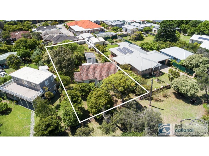 27 Government Rd, Rye VIC 3941