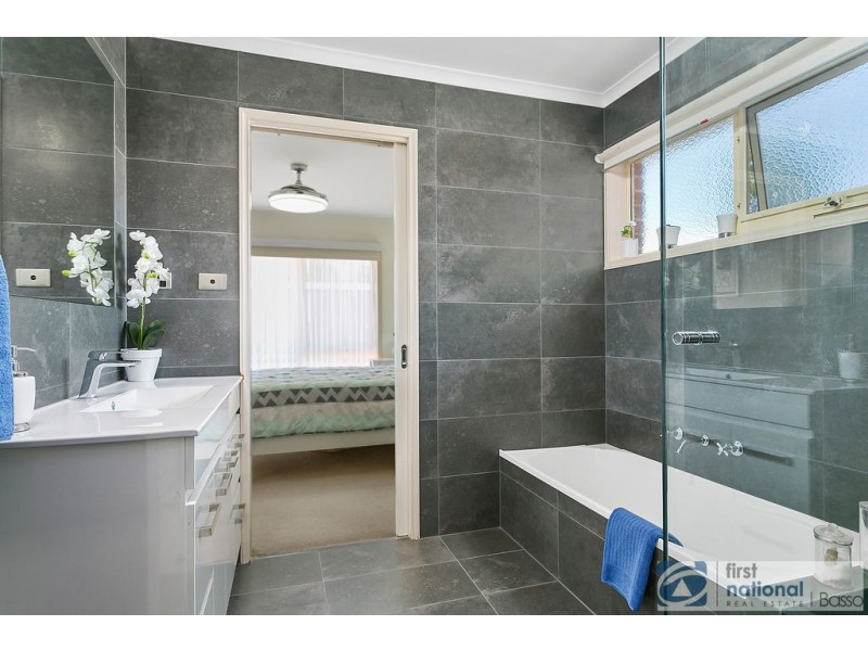 169 Third Ave, Rosebud VIC 3939