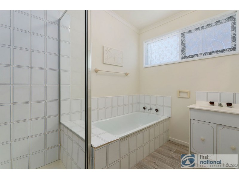 33 Fleur Ave, Tootgarook VIC 3941