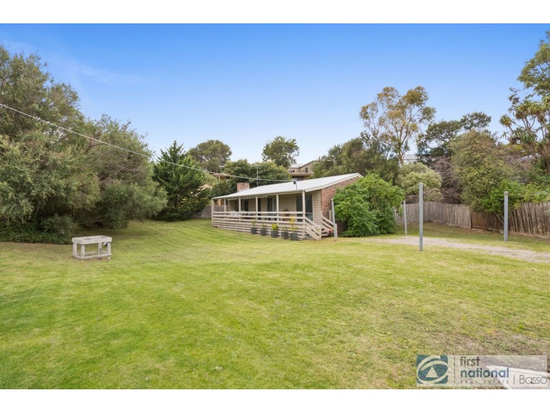 2 Murray Crt, Tootgarook VIC 3941