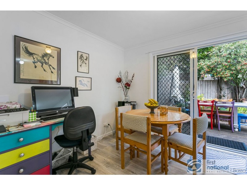 2 Murray Crt, Tootgarook VIC 3941