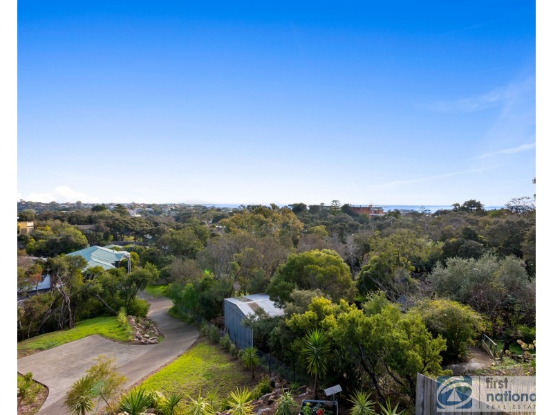 33 Beauna Vista Dr, Rye VIC 3941