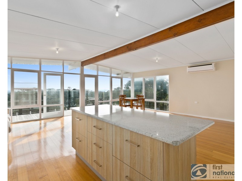 33 Beauna Vista Dr, Rye VIC 3941