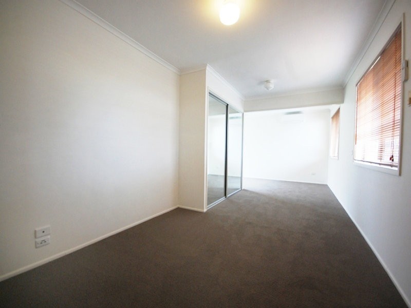 69 Smith Street, Cleveland QLD 4163