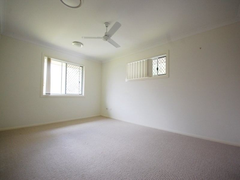 76 Ebony Crescent, Redland Bay QLD 4165