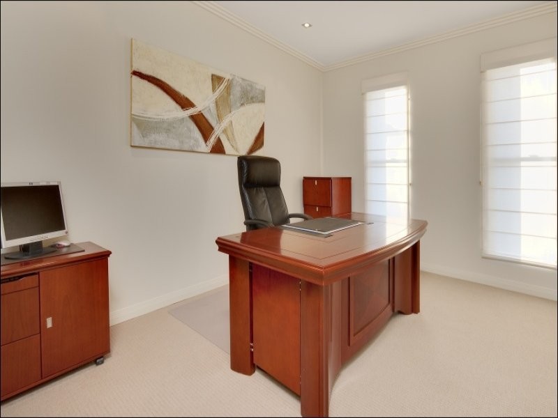 33 Pinecone Place, Thornlands QLD 4164