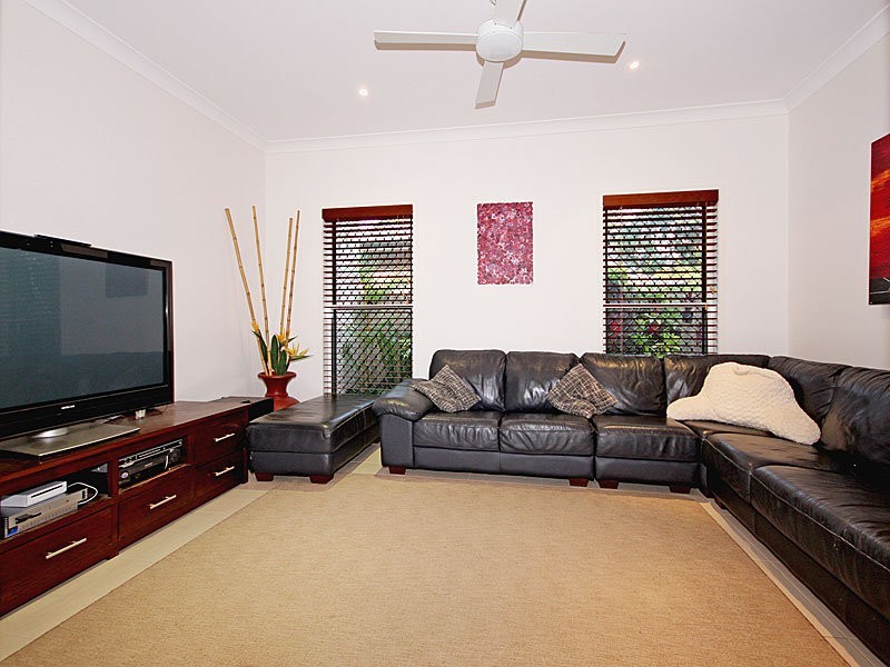 79 Dart Street, Redland Bay QLD 4165